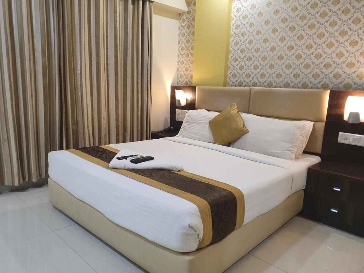 Hotel Galaxy Comforts Mumbai Exterior foto