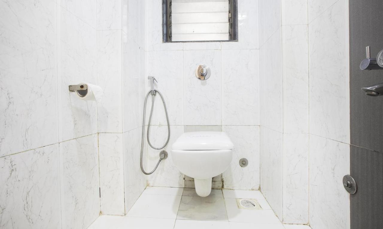 Hotel Galaxy Comforts Mumbai Exterior foto