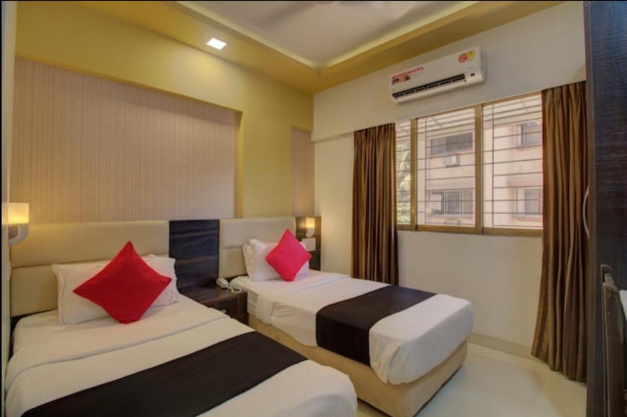 Hotel Galaxy Comforts Mumbai Exterior foto