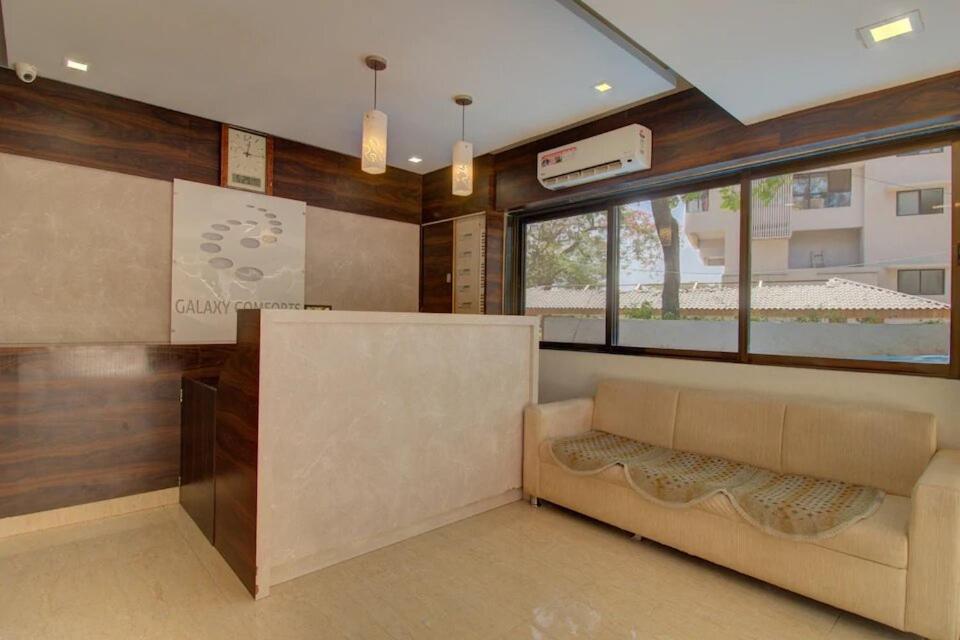 Hotel Galaxy Comforts Mumbai Exterior foto