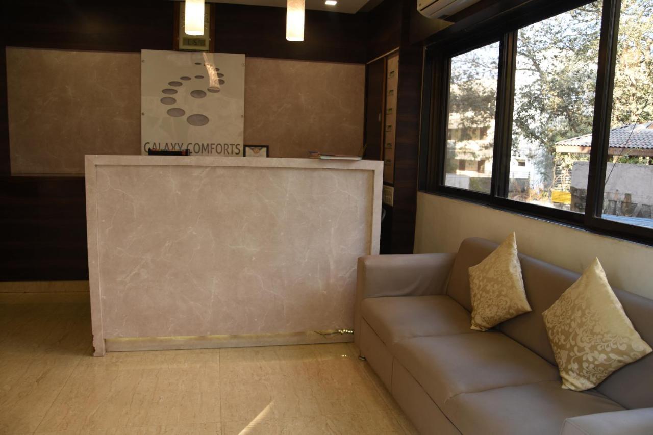 Hotel Galaxy Comforts Mumbai Exterior foto