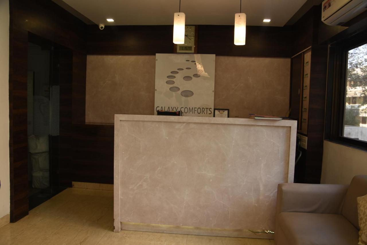 Hotel Galaxy Comforts Mumbai Exterior foto